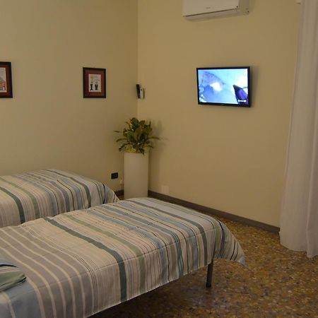 Bed And Breakfast Bissolati 布雷西亚 外观 照片